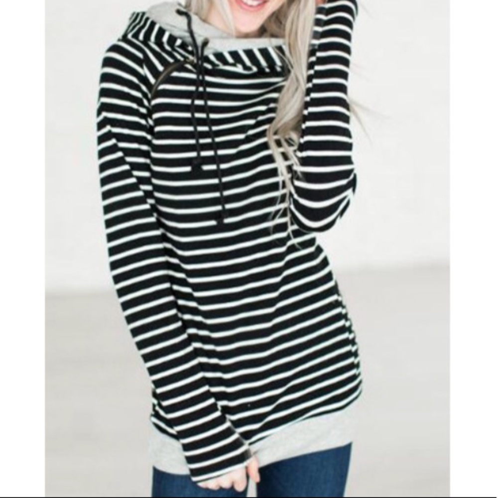 Stripped Zipper Plus Size Hoodie - Picture 3 of 8